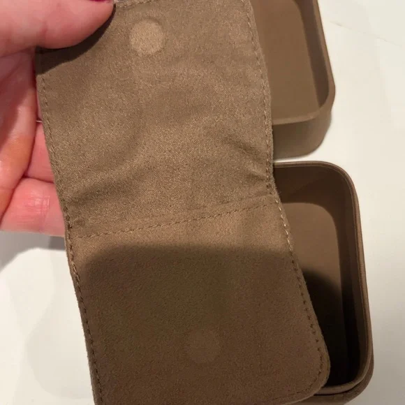 David Yurman Brown Jewelry Box - Picture 3 of 3